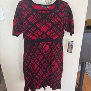 Nina Leonard Red and Black Geometric Midi Dress